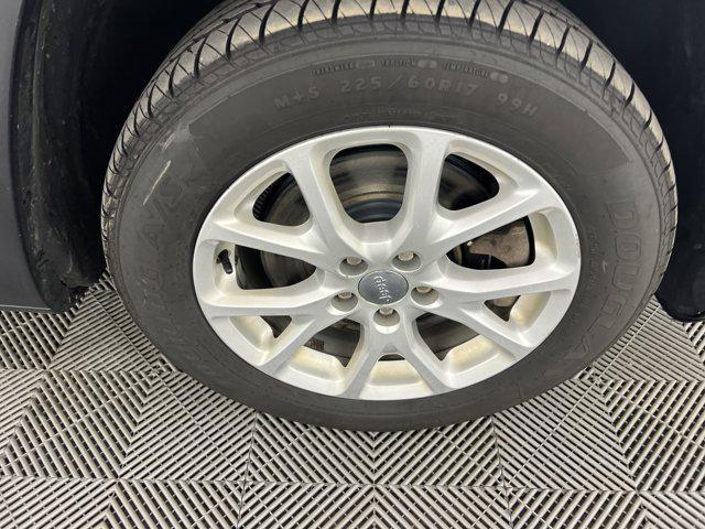 used 2015 Jeep Cherokee car, priced at $8,997