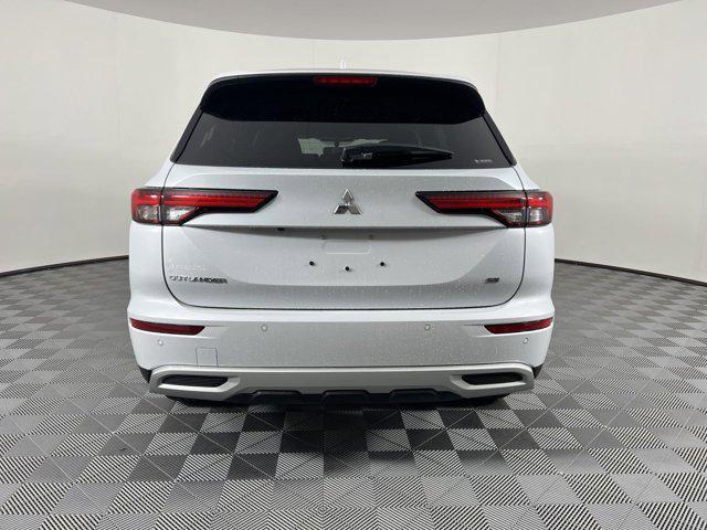 new 2024 Mitsubishi Outlander car, priced at $30,485