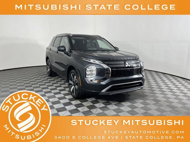 new 2025 Mitsubishi Outlander car, priced at $40,155