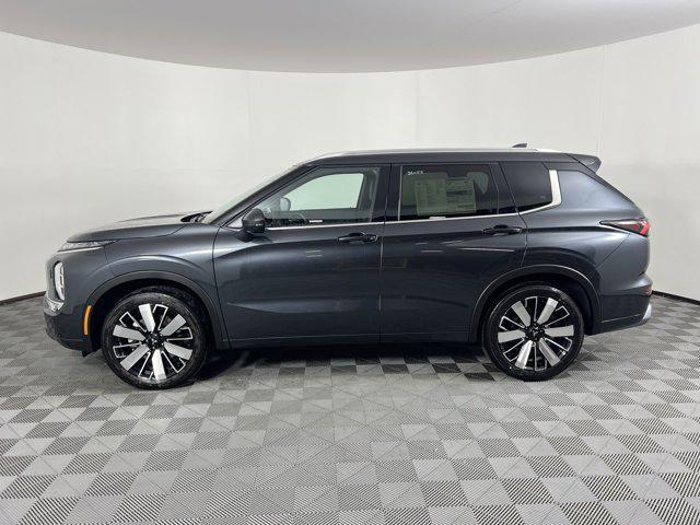 new 2025 Mitsubishi Outlander car, priced at $40,155