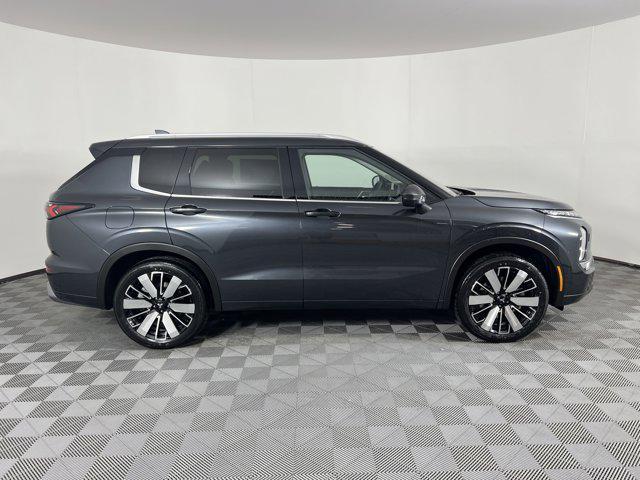 new 2025 Mitsubishi Outlander car, priced at $40,155