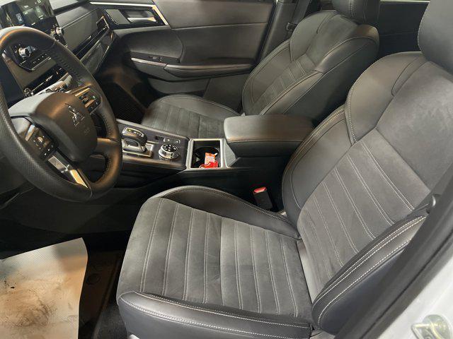 used 2024 Mitsubishi Outlander PHEV car, priced at $27,497