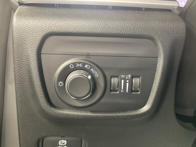 used 2024 Jeep Grand Cherokee car, priced at $28,497