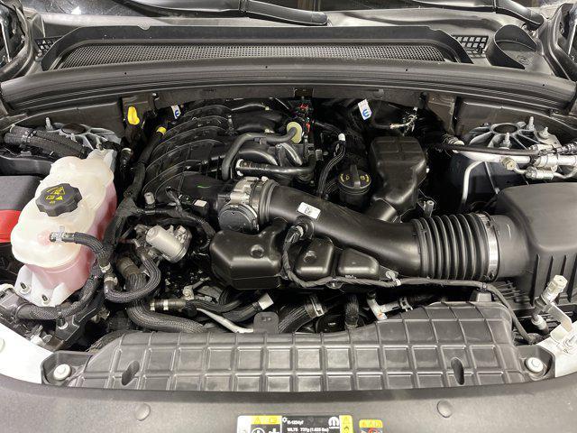 used 2024 Jeep Grand Cherokee car, priced at $28,497