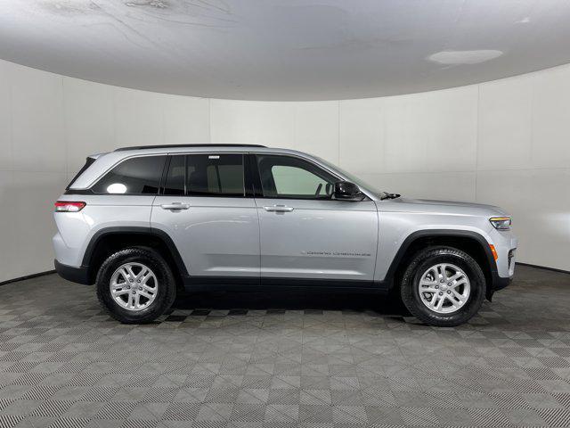 used 2024 Jeep Grand Cherokee car, priced at $28,497