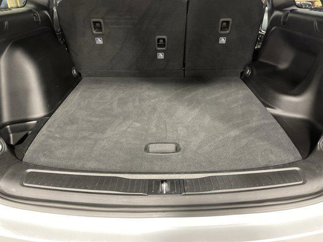 used 2024 Jeep Grand Cherokee car, priced at $28,497