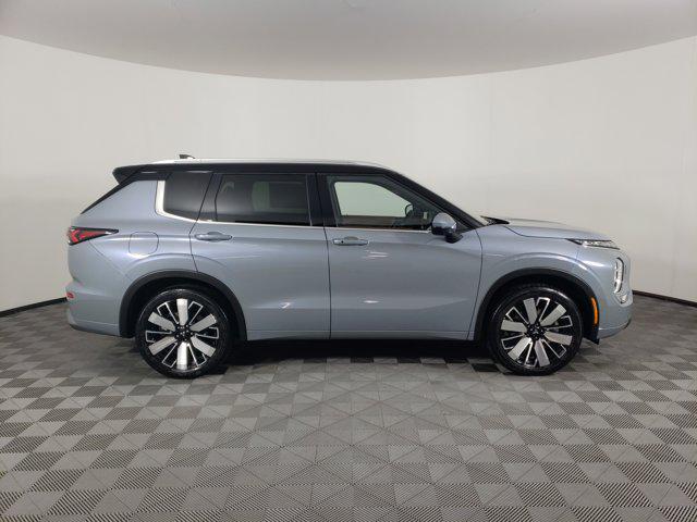 new 2025 Mitsubishi Outlander car, priced at $43,110