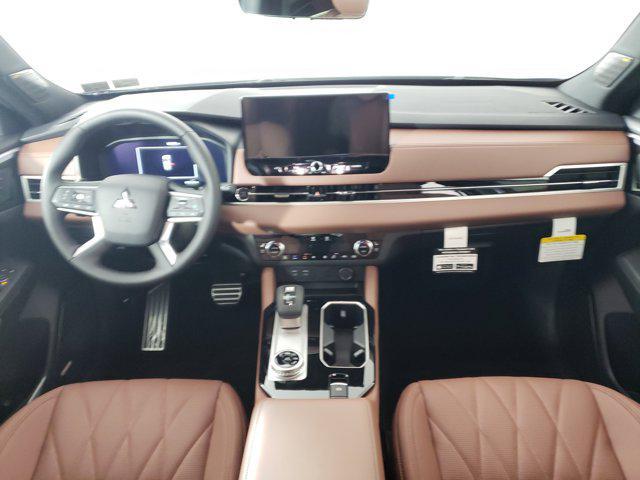 new 2025 Mitsubishi Outlander car, priced at $43,110