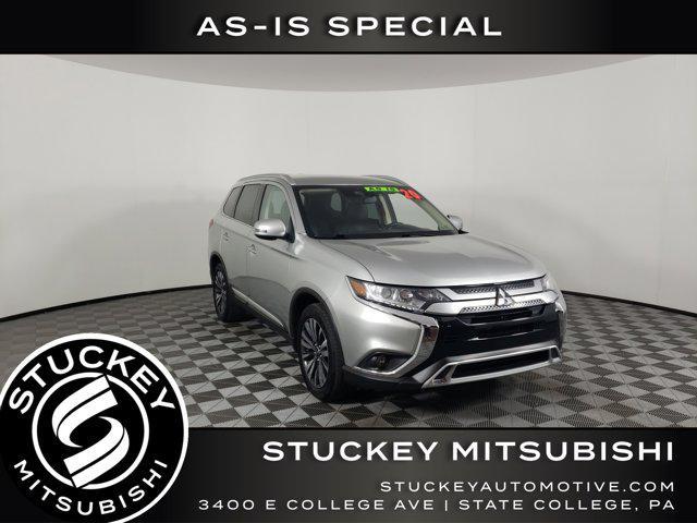 used 2020 Mitsubishi Outlander car, priced at $13,997