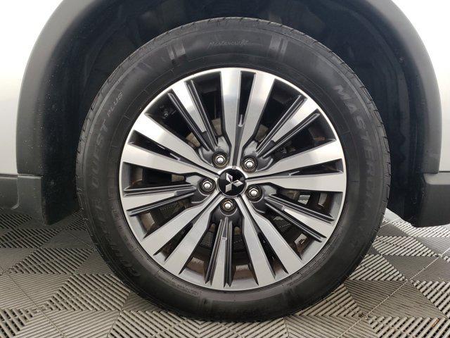 used 2020 Mitsubishi Outlander car, priced at $13,997
