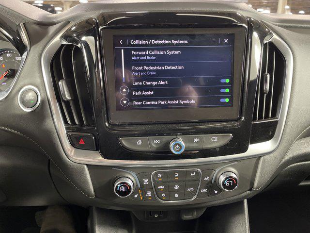 used 2022 Chevrolet Traverse car, priced at $33,497
