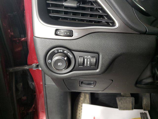 used 2019 Jeep Cherokee car, priced at $17,497