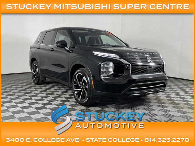 used 2022 Mitsubishi Outlander car, priced at $21,497
