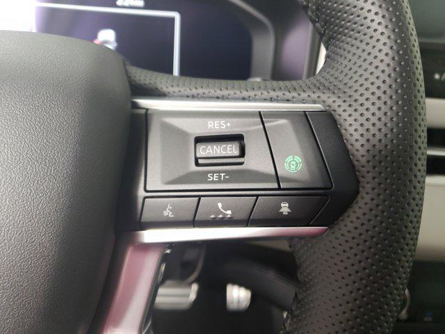new 2025 Mitsubishi Outlander car, priced at $40,290
