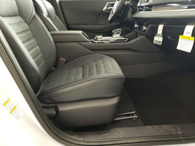 new 2025 Mitsubishi Outlander car, priced at $35,625