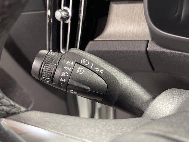 used 2024 Volvo XC40 car, priced at $29,997