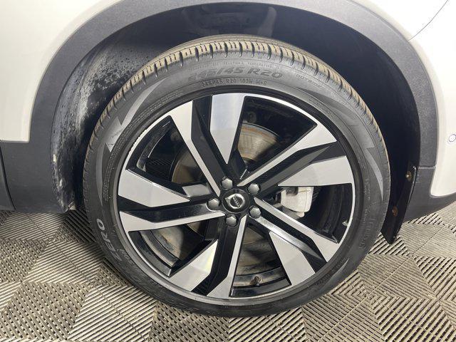 used 2024 Volvo XC40 car, priced at $29,997