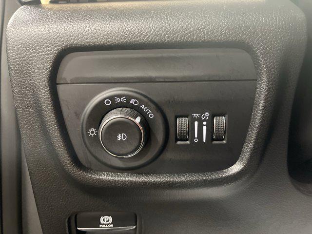 used 2024 Jeep Grand Cherokee L car, priced at $38,997