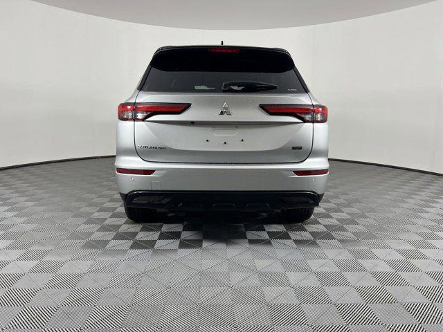 new 2024 Mitsubishi Outlander car, priced at $35,905