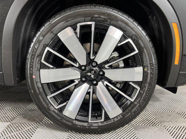 new 2025 Mitsubishi Outlander car, priced at $38,110