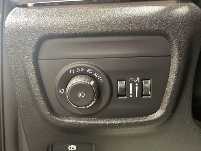 used 2024 Jeep Grand Cherokee L car, priced at $39,997