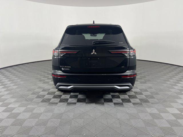 new 2025 Mitsubishi Outlander car, priced at $35,385