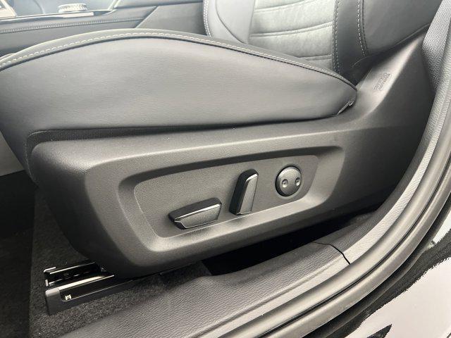 new 2025 Mitsubishi Outlander car, priced at $35,385
