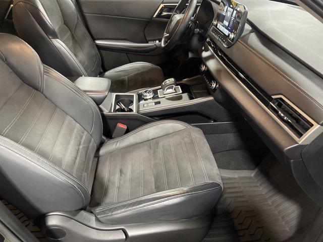 used 2022 Mitsubishi Outlander car, priced at $23,497