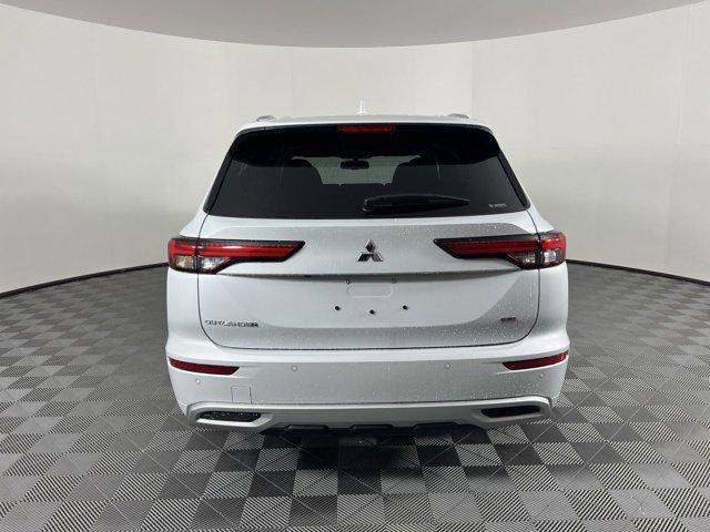 new 2024 Mitsubishi Outlander car, priced at $33,715