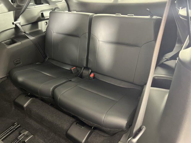 new 2025 Mitsubishi Outlander car, priced at $38,215