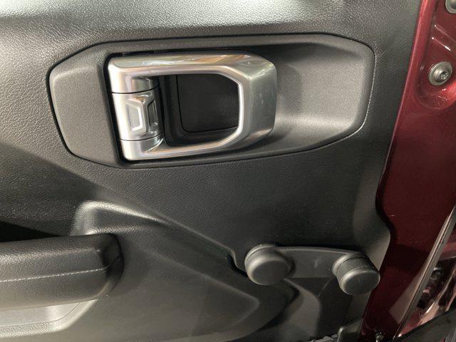 used 2021 Jeep Gladiator car, priced at $30,997