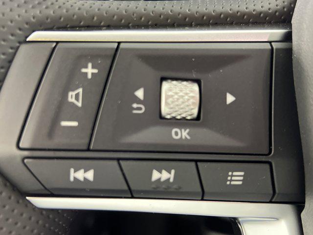 new 2025 Mitsubishi Outlander car, priced at $38,085