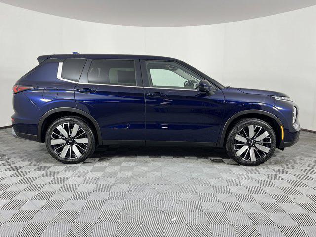 new 2025 Mitsubishi Outlander car, priced at $38,085