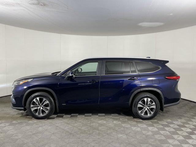 used 2023 Toyota Highlander Hybrid car, priced at $42,497