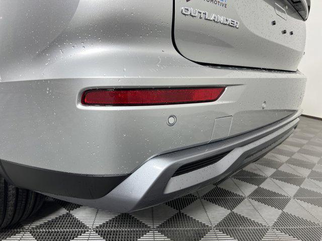 new 2025 Mitsubishi Outlander car, priced at $38,215