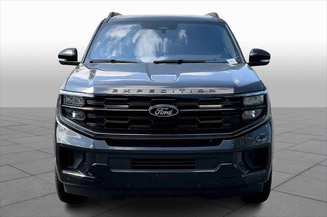 new 2025 Ford Expedition car, priced at $80,985