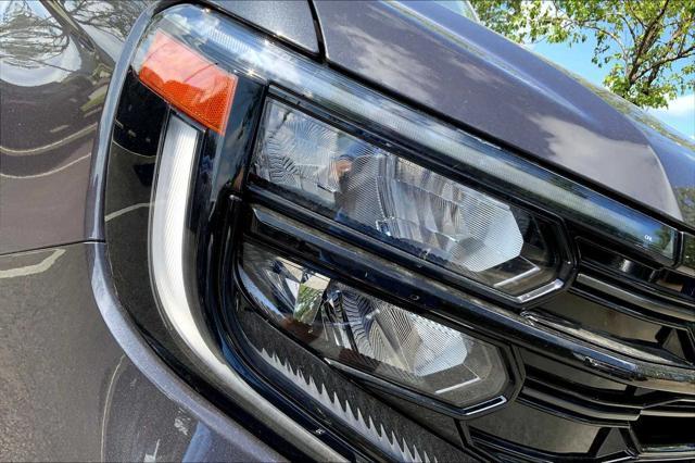 new 2025 Ford Expedition car, priced at $80,985