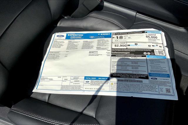 new 2025 Ford Expedition car, priced at $80,985