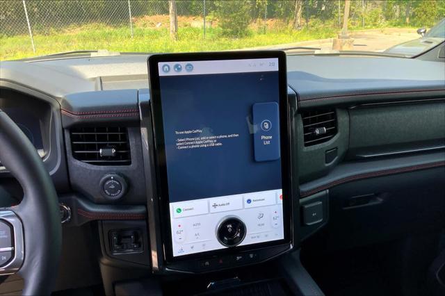new 2024 Ford Expedition car, priced at $77,609