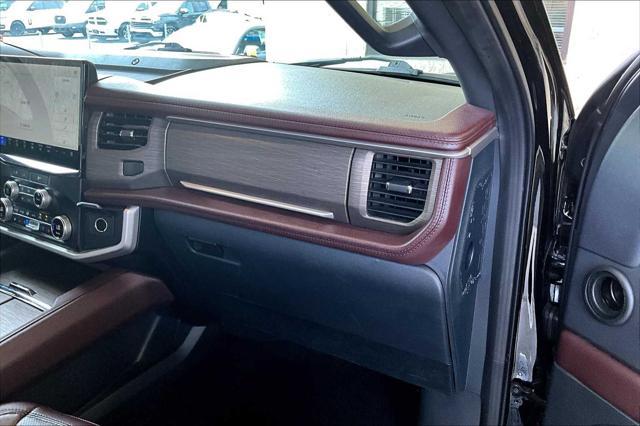 used 2023 Ford Expedition car, priced at $45,450