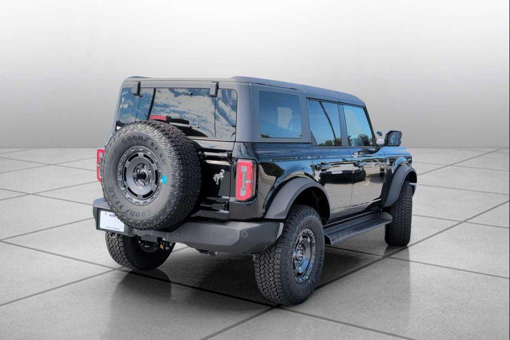 new 2025 Ford Bronco car, priced at $61,760