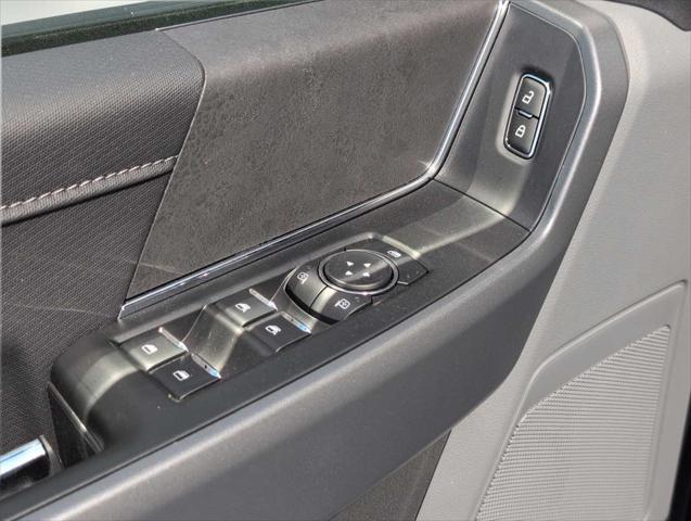 new 2024 Ford F-150 car, priced at $58,682