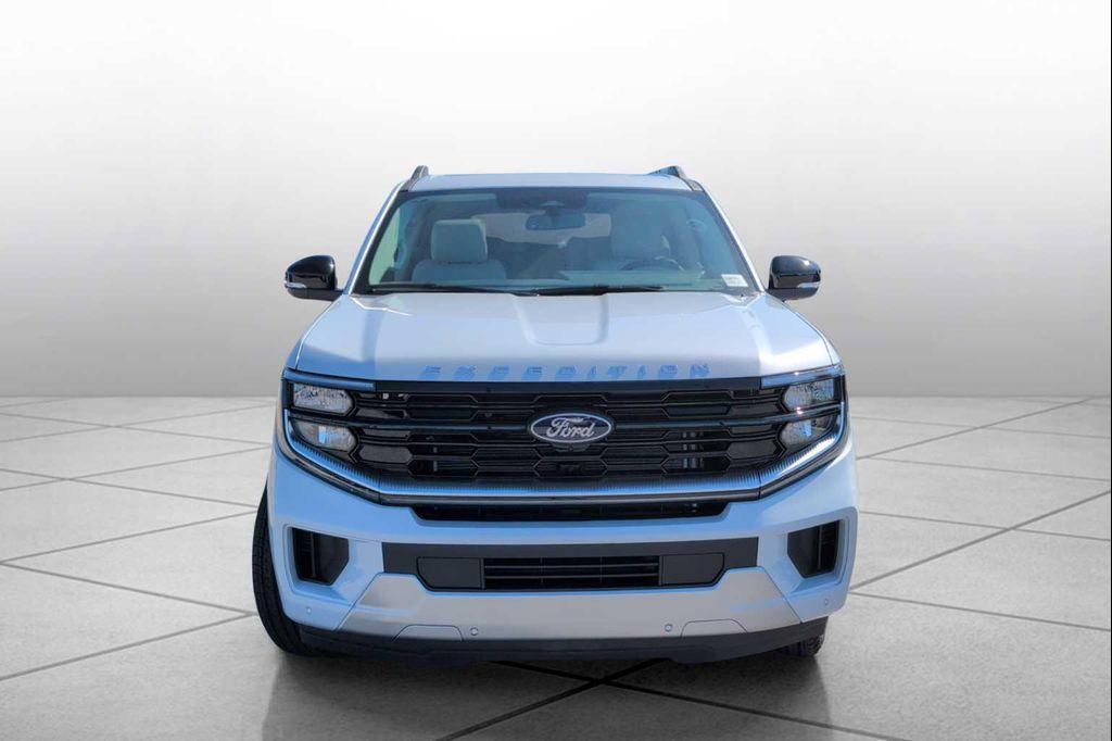 new 2025 Ford Expedition car, priced at $77,802