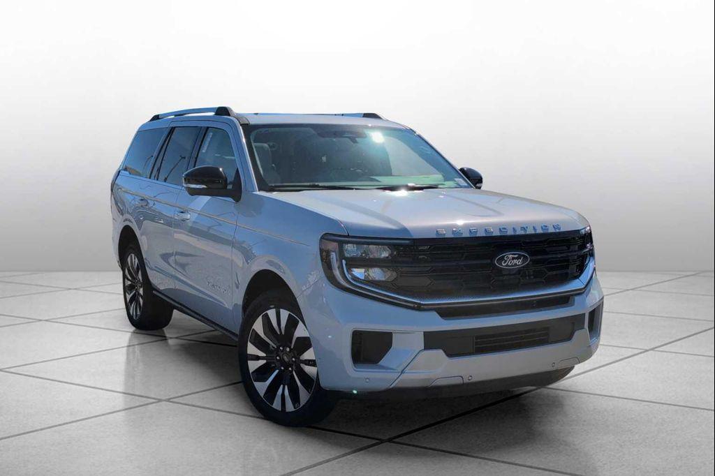 new 2025 Ford Expedition car, priced at $77,802