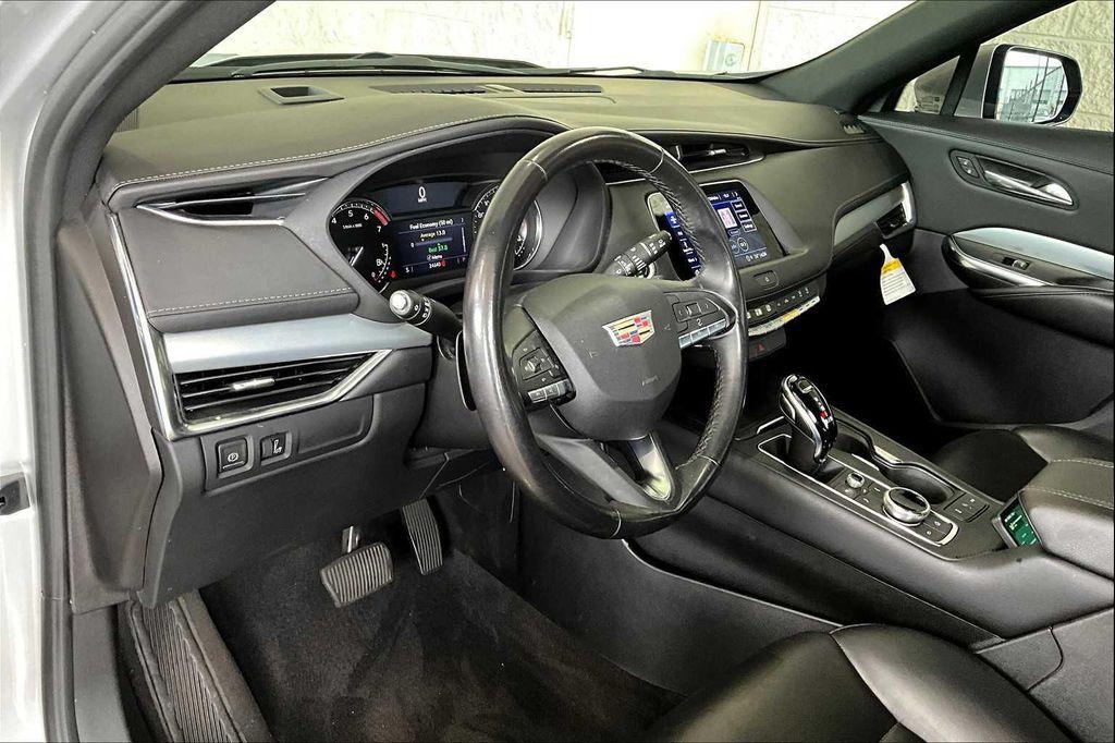 used 2021 Cadillac XT4 car, priced at $27,109