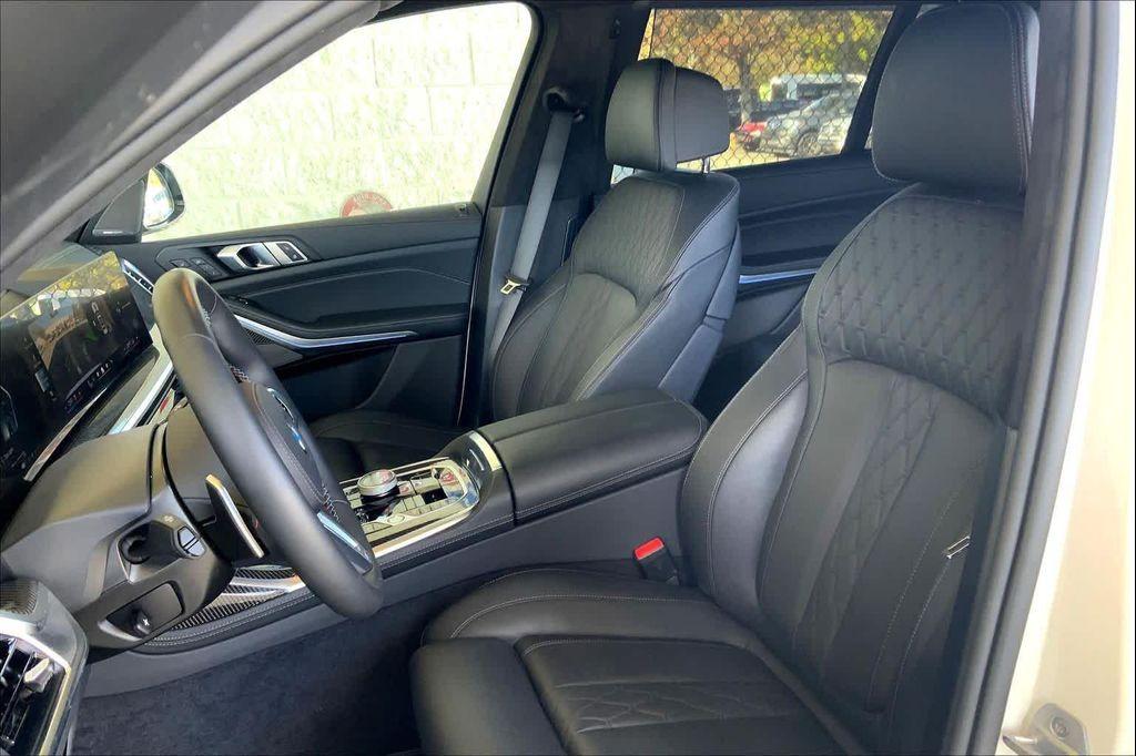 used 2026 BMW X7 car, priced at $111,224