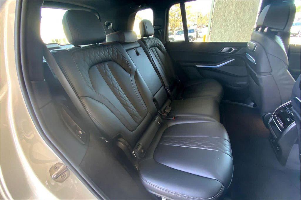 used 2026 BMW X7 car, priced at $111,224