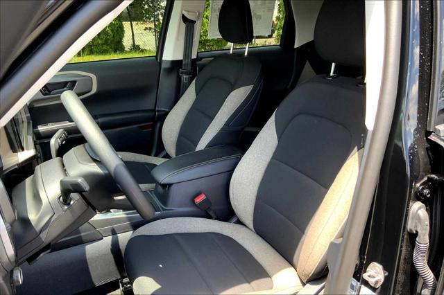 new 2025 Ford Bronco Sport car, priced at $31,990