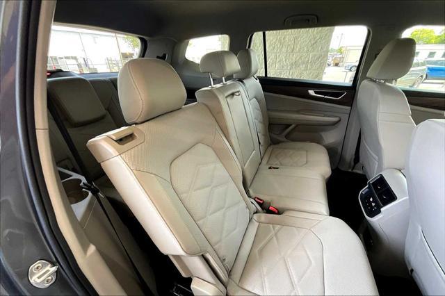 used 2024 Volkswagen Atlas car, priced at $33,700