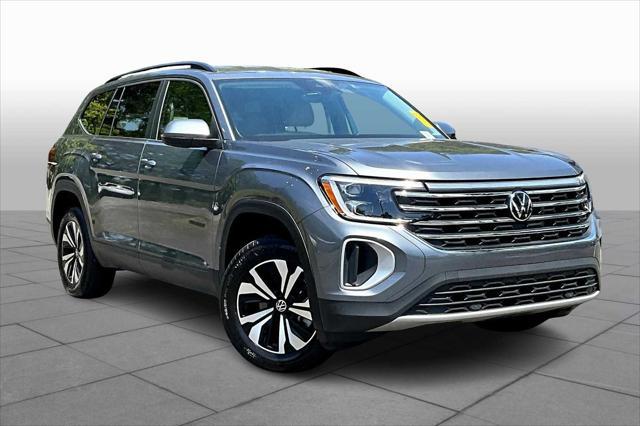 used 2024 Volkswagen Atlas car, priced at $33,700